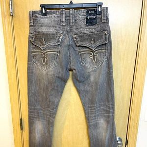 Men’s Rock Revival Jeans. Great condition, relaxed fit